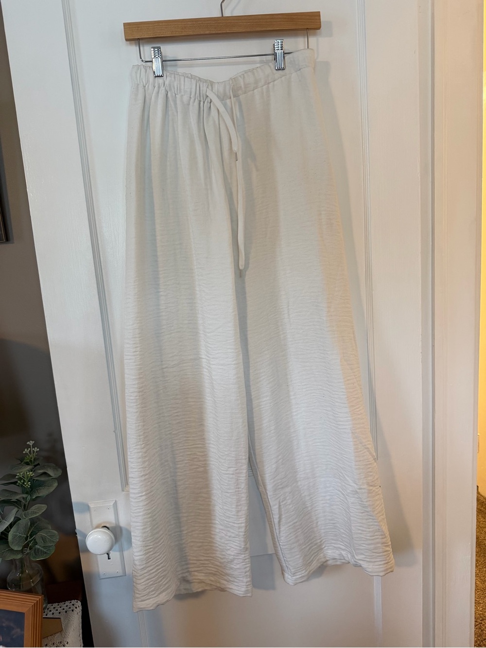 SHEIN White Flowy Pants
